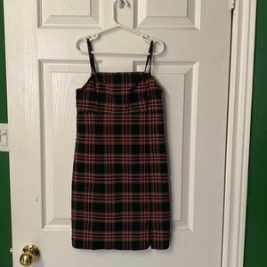 Garage holiday dress